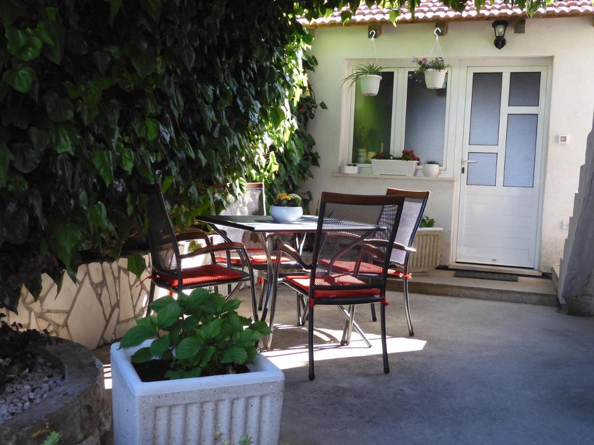 Jagoda Apartman Zrnovo Kültér fotó